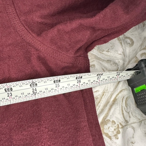 Carhartt Maroon Button Down 100% Cotton - Picture 6 of 9